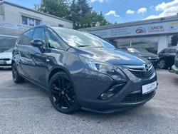 Grau Gebraucht 2015 Opel Zafira Tourer Innovation Van / Kleinbus | 6.490 € (Fairer Preis)