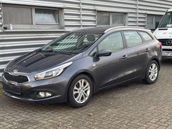 Grau Gebraucht 2015 Kia Ceed Sportswagon Edition 7 Kombi | 6.990 € (Guter Preis)