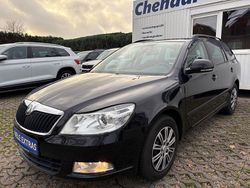 Schwarz Gebraucht 2013 Skoda Octavia Ambition Kombi | 4.900 € (Guter Preis)