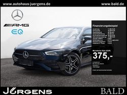 Andere farbe Gebraucht 2024 Mercedes CLA250e Shooting Brake AMG Kombi | 39.840 € (Teuer)