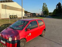 Rot Gebraucht 2003 Renault Twingo Kleinwagen | 900 € (Fairer Preis)