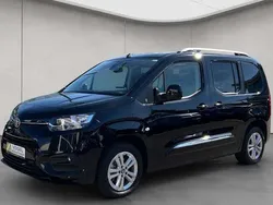 Schwarz Gebraucht 2020 Toyota Proace Verso City Kombi | 22.480 € (Fairer Preis)