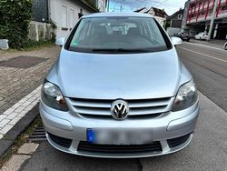 Grau Gebraucht 2005 VW Golf IV Kombi | 2.550 €