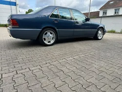 Blau Gebraucht 1991 Mercedes S600 SE Limousine | 13.200 €