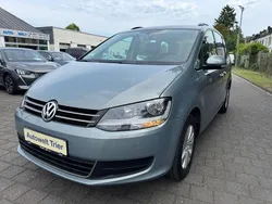 Grau Gebraucht 2013 VW Sharan Comfortline Van / Kleinbus | 12.990 € (Fairer Preis)