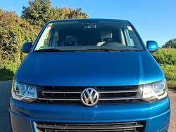 Blau Gebraucht 2011 VW Caravelle Van / Kleinbus | 14.499 €
