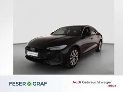 Mythosschwarz metallic Gebraucht 2025 Audi A5 Ambiente Coupé | 45.980 € (Superpreis)
