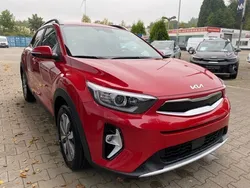 Signal rot Neu 2024 Kia Stonic SUV | 18.990 € (Guter Preis)
