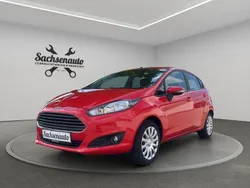 Rot Gebraucht 2015 Ford Fiesta Kleinwagen | 9.600 € (Etwas zu teuer)