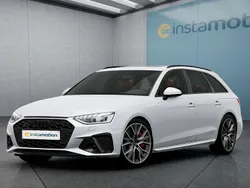 Weiß Gebraucht 2024 Audi S4 Kombi | 63.999 €