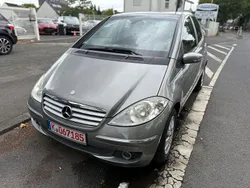 Grau Gebraucht 2006 Mercedes A150 Limousine | 1.390 € (Fairer Preis)