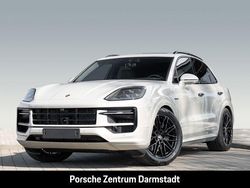 Cashmerebeigemetallic Gebraucht 2025 Porsche Cayenne SUV | 142.777 €