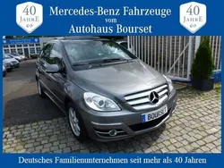 Grau Gebraucht 2009 Mercedes B150 Van / Kleinbus | 11.900 € (Teuer)