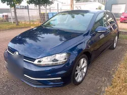 Blau Gebraucht 2018 VW Golf VII Sound Limousine | 13.970 € (Guter Preis)