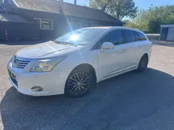 Weiß Gebraucht 2009 Toyota Avensis Executive Kombi | 2.200 € (Guter Preis)