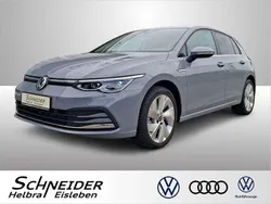 Mondsteingrau Gebraucht 2022 VW Golf VIII Style Limousine | 22.430 € (Superpreis)