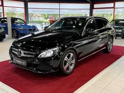 Schwarz Gebraucht 2016 Mercedes C300 Avantgarde Kombi | 16.900 €