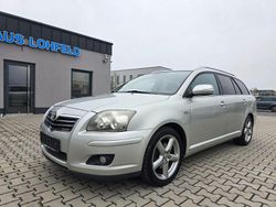 Silber Gebraucht 2006 Toyota Avensis Sol Kombi | 2.500 € (Fairer Preis)