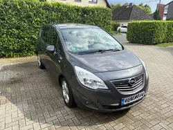 Grau Gebraucht 2011 Opel Meriva Edition Van / Kleinbus | 3.250 € (Superpreis)