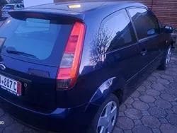 Gebraucht 2003 Ford Fiesta Ambiente Kleinwagen | 1.750 € (Fairer Preis)