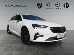 Weiß Gebraucht 2022 Opel Insignia Kombi | 21.980 € (Fairer Preis)