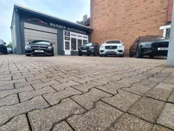 Weiß Gebraucht 2018 Renault Trafic Komfort Van | 17.990 € (Teuer)