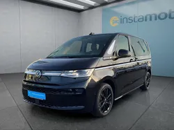 Schwarz Gebraucht 2024 VW T7 Van | 63.049 € (Teuer)