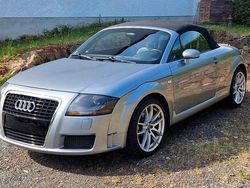Silber Gebraucht 2006 Audi TT Roadster Sport Cabrio | 4.500 € (Fairer Preis)