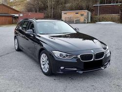 Schwarz Gebraucht 2015 BMW 320 Sport Line Kombi | 9.200 € (Superpreis)