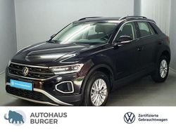 Deep black perleffekt (metallic) Gebraucht 2022 VW T-Roc Life SUV | 24.440 € (Fairer Preis)