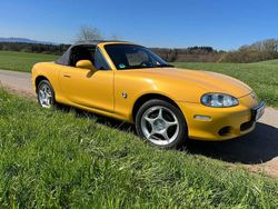 Gelb Gebraucht 2002 Mazda MX5 Cabrio | 8.888 € (Teuer)