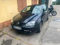 Schwarz Gebraucht 2007 VW Golf V Kleinwagen | 1.500 € (Guter Preis)