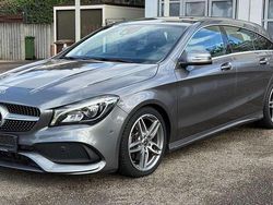 Mountaingrau Gebraucht 2017 Mercedes CLA220 AMG line Limousine | 13.860 € (Superpreis)