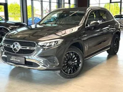 Schwarz Neu 2025 Mercedes GLC300e SUV | 64.900 € (Etwas zu teuer)