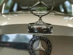 Beige Gebraucht 1966 Mercedes 250 SE Limousine | 24.500 €