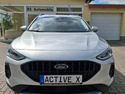 Silber Gebraucht 2024 Ford Focus Active X Limousine | 24.990 € (Fairer Preis)