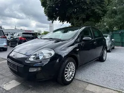 Schwarz Gebraucht 2016 Fiat Punto More Kleinwagen | 5.999 € (Fairer Preis)