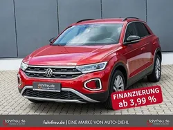 Rot Gebraucht 2024 VW T-Roc Move SUV | 26.490 € (Superpreis)