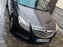Grau Gebraucht 2009 Opel Insignia Edition Limousine | 4.990 € (Etwas zu teuer)