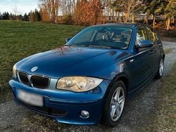 Blau Gebraucht 2005 BMW 120 Kleinwagen | 2.900 € (Superpreis)