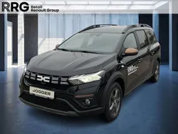 Schwarz Gebraucht 2024 Dacia Jogger Extreme Limousine | 26.990 € (Fairer Preis)