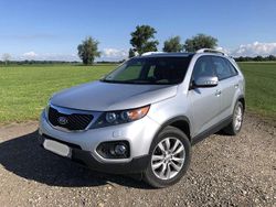 Grau Gebraucht 2012 Kia Sorento Attract SUV | 9.990 € (Fairer Preis)
