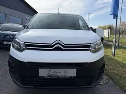 Weiß Gebraucht 2022 Citroën Berlingo Van / Kleinbus | 15.950 € (Guter Preis)
