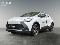 Platinum white pearl / black Gebraucht 2025 Toyota C-HR SUV | 34.395 € (Teuer)