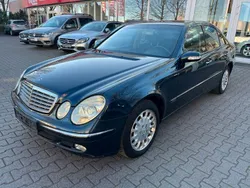Schwarz Gebraucht 2003 Mercedes E220 Limousine | 2.790 € (Guter Preis)