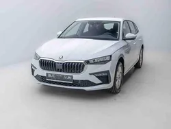 Moonweiß perleffekt Neu 2024 Skoda Scala Essence Kleinwagen | 21.989 € (Superpreis)