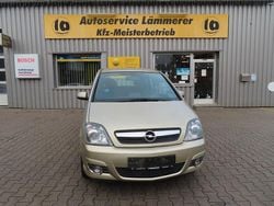 Gold Gebraucht 2010 Opel Meriva Innovation Van / Kleinbus | 3.990 € (Guter Preis)