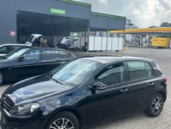 Schwarz Gebraucht 2009 VW Golf VI Kleinwagen | 3.500 € (Fairer Preis)