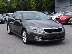 Andere farbe metallic Gebraucht 2014 Kia Optima Limousine | 13.700 € (Teuer)