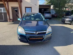 Grün Gebraucht 2007 Opel Astra Edition Limousine | 2.500 € (Fairer Preis)